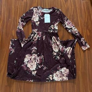 Floral Maxi in burgundy 5’